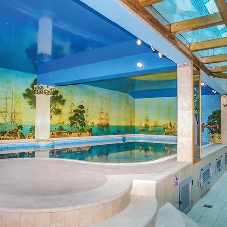 Cozy In With Jacuzzi Μακάρσκα
